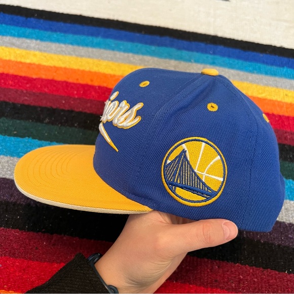Mitchell and Ness Golden State Warriors SnapBack Hat Hand washed - Picture 5 of 15